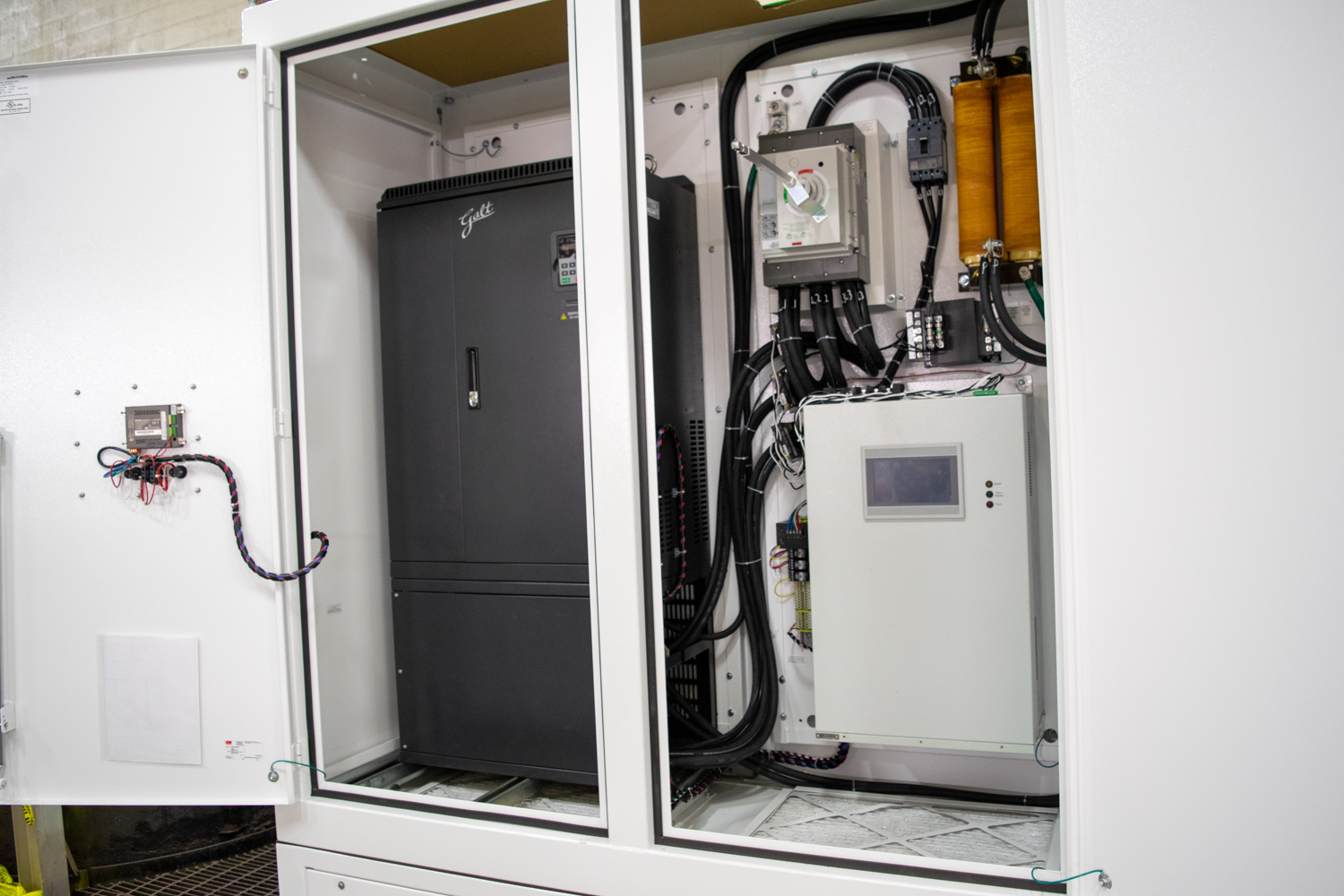 Galt VFD with Static Var Generator Galt VFD with Static Var Generator